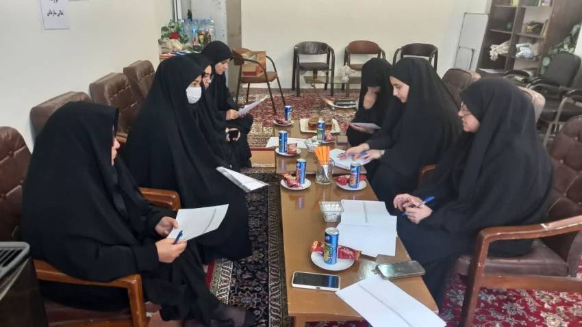 برگزاری جلسه توجیهی برنامه های اجتماعی